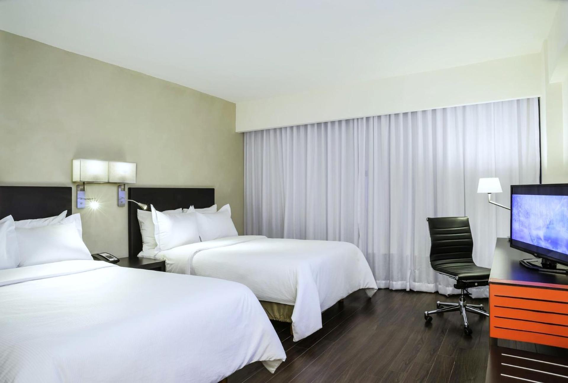 Hotel OPUS GRAND Toluca Aeropuerto Exterior foto